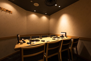 梅田本店 ８名個室